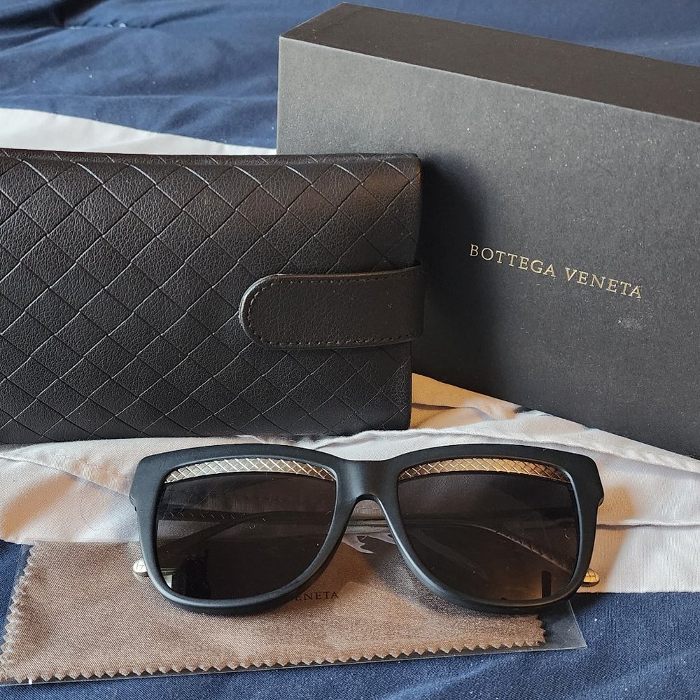 NWOT Bottega Veneta Sunglasses